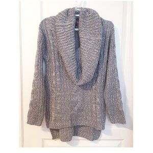 Love & Liberty Gray Cable Knit Sweater